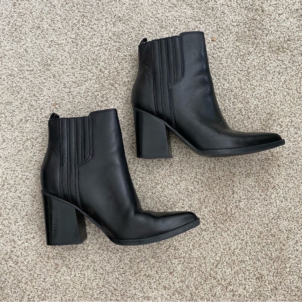 Marc Fisher Oshay Pointed Toe Ankle Boots - Picture 4 of 12
